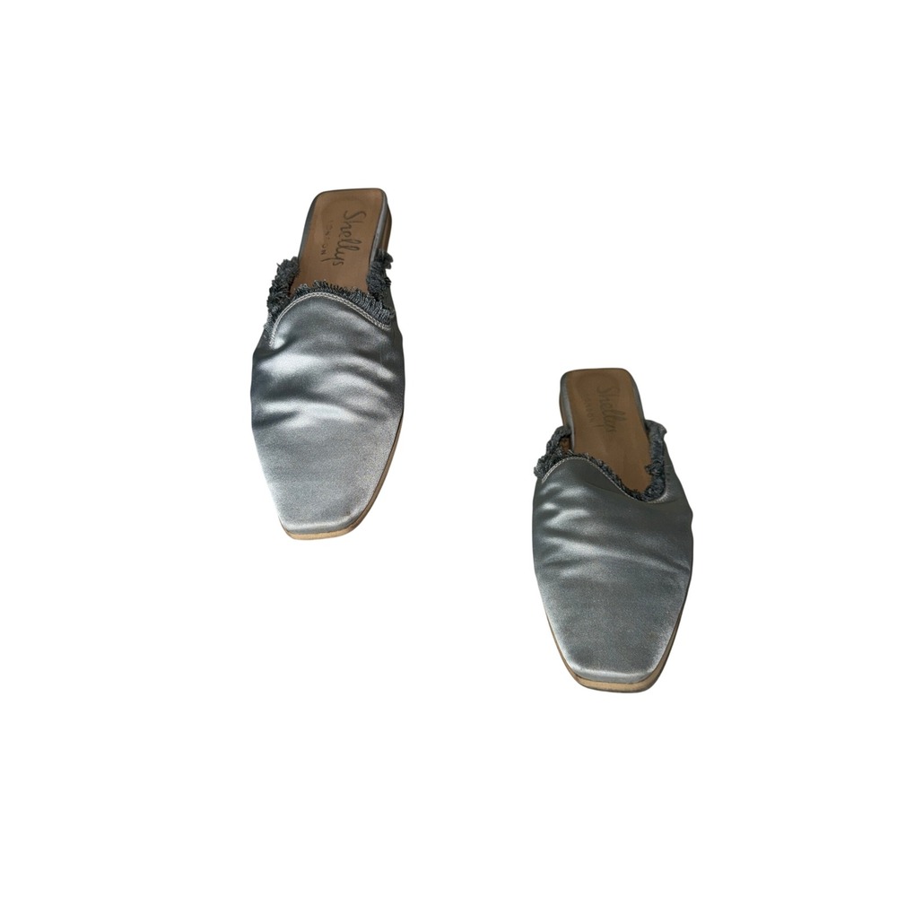 Shellys London Silver Satin Frayed Trim Pointed Toe Mules Flats Size 38 Spain